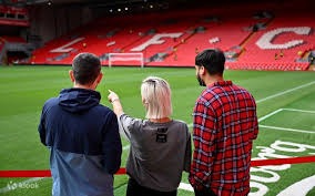 NBA全明星三分大赛：库里击败利拉德夺冠